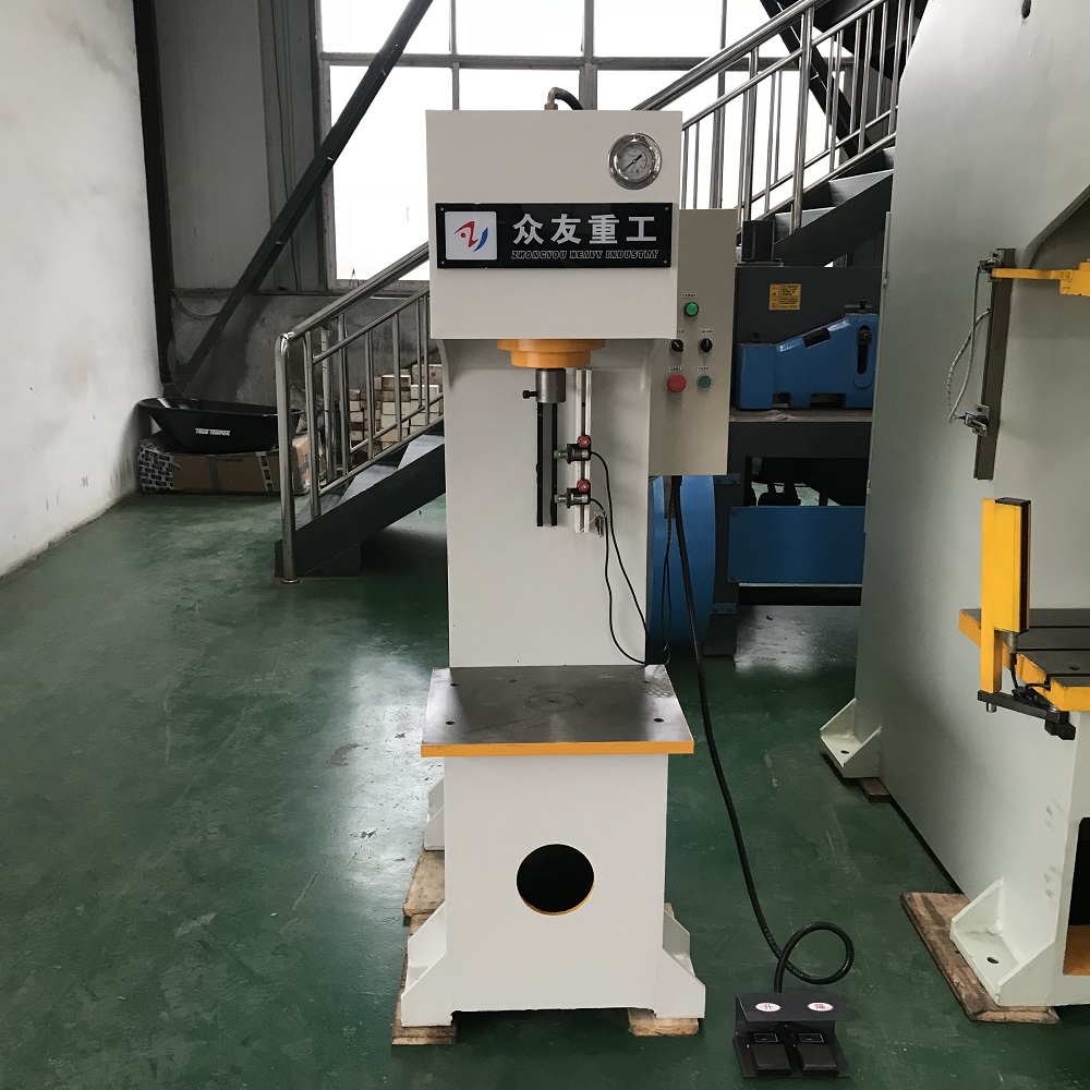 单臂液压机细节图 单臂液压机细节图